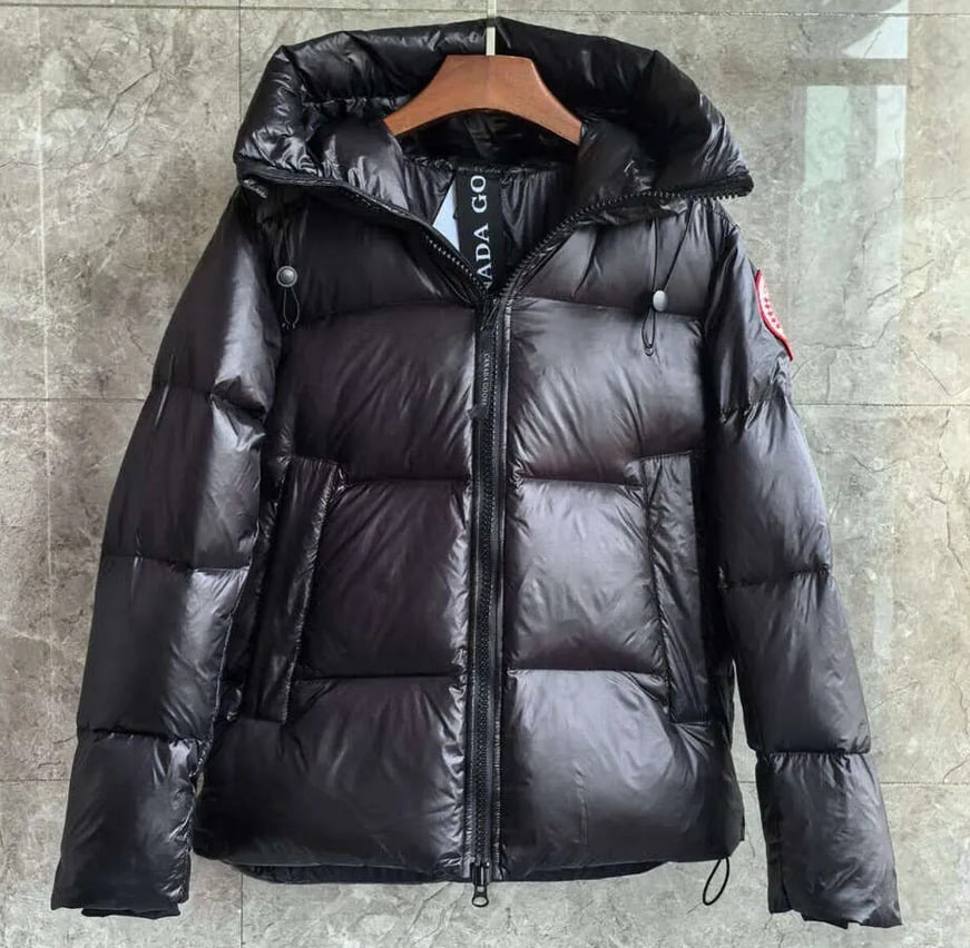 where to buy Canada Goose Men’s Wyndham Parka Dupe