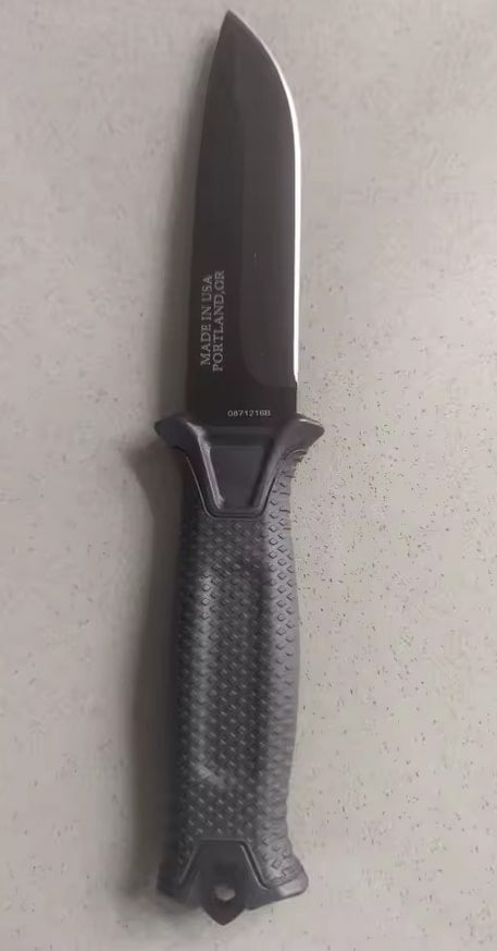 Reliable Chinese hunting knife with minimalist design