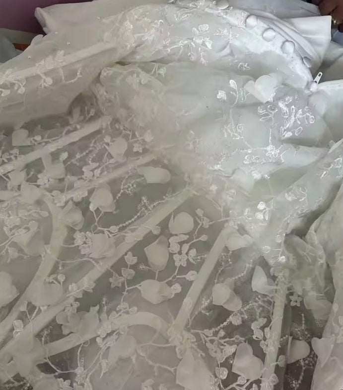 Vintage lace wedding gown by AliExpress bridal supplier