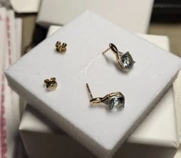 Trusted jewelry vendors featured on AliExpress