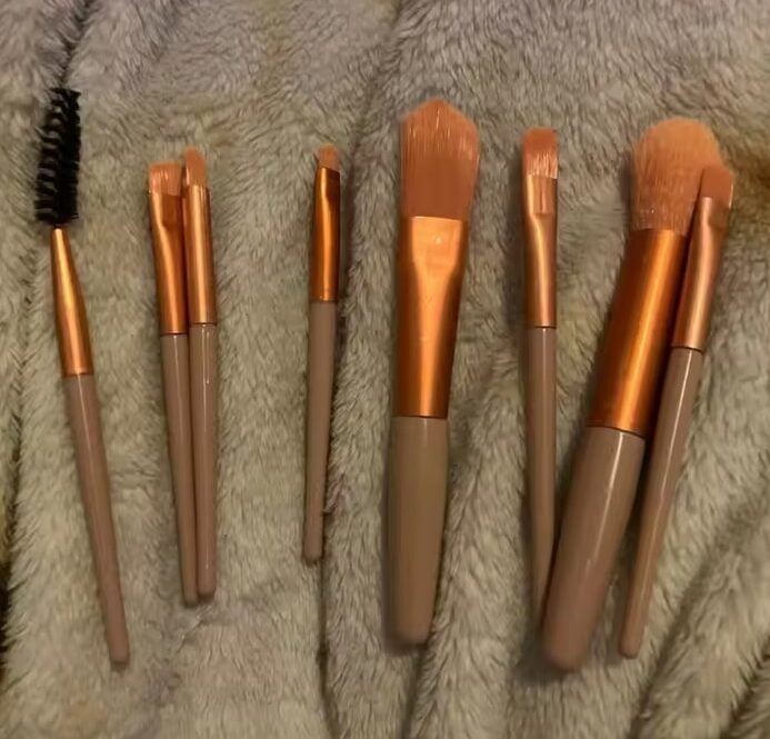 Makeup brushes and tools from leading AliExpress beauty sellers