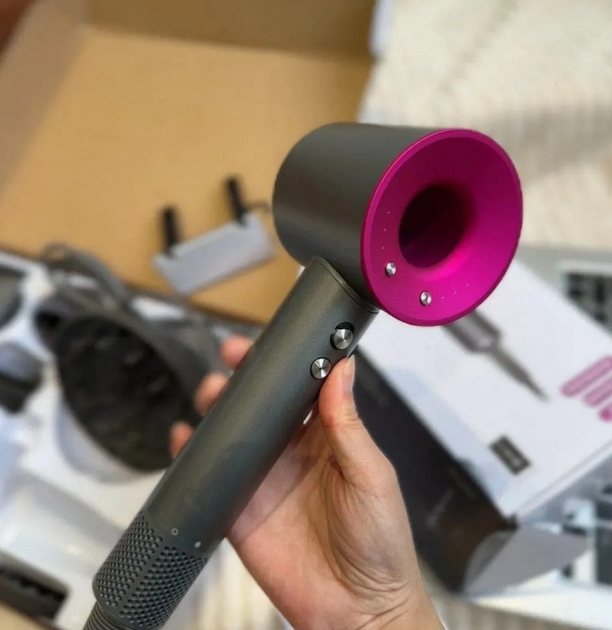 look-alike Dyson hair dryers